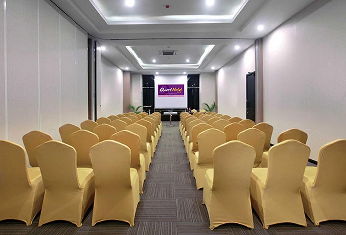 Quest Hotel Balikpapan By Aston Zewnętrze zdjęcie