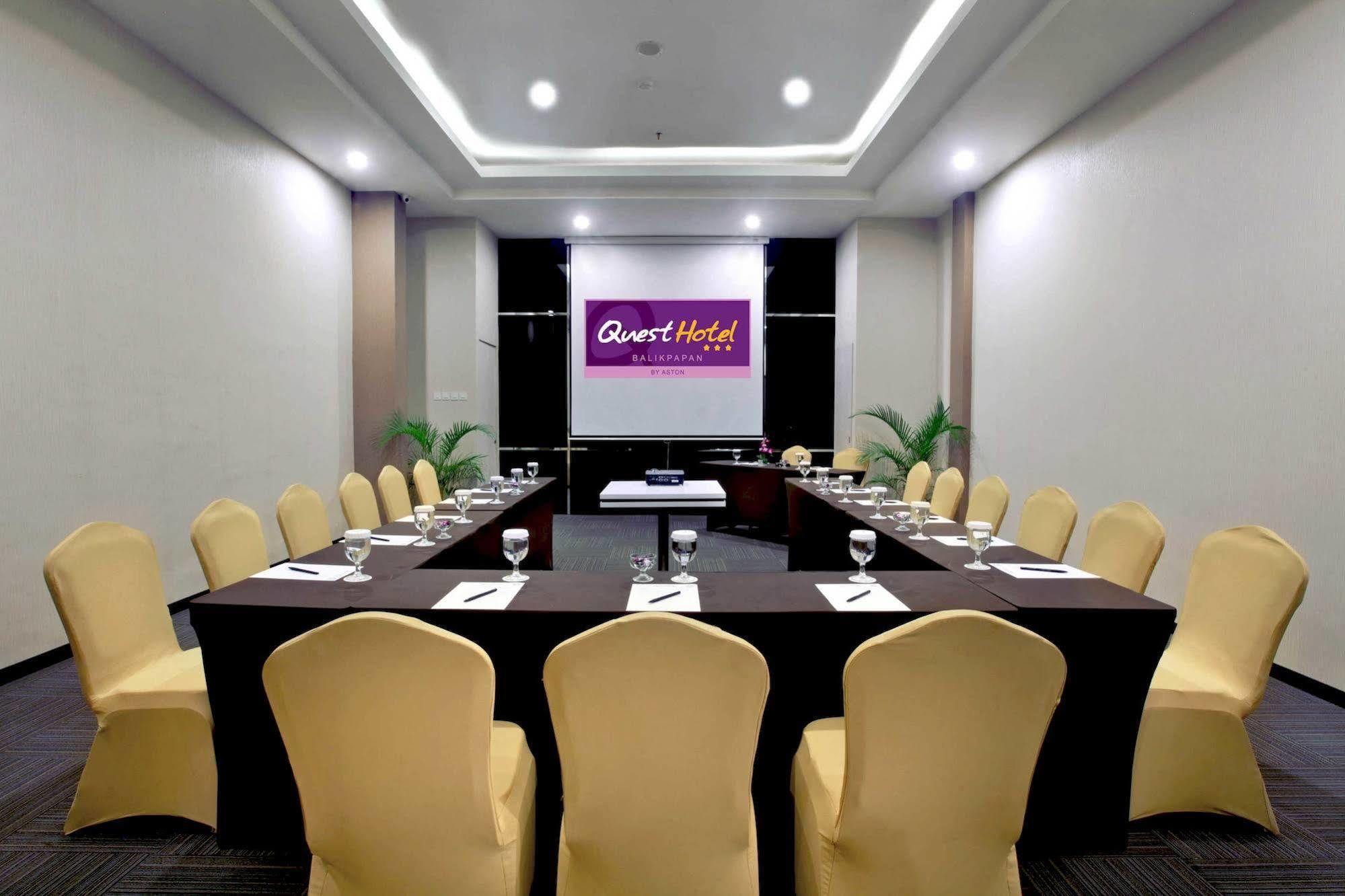 Quest Hotel Balikpapan By Aston Zewnętrze zdjęcie
